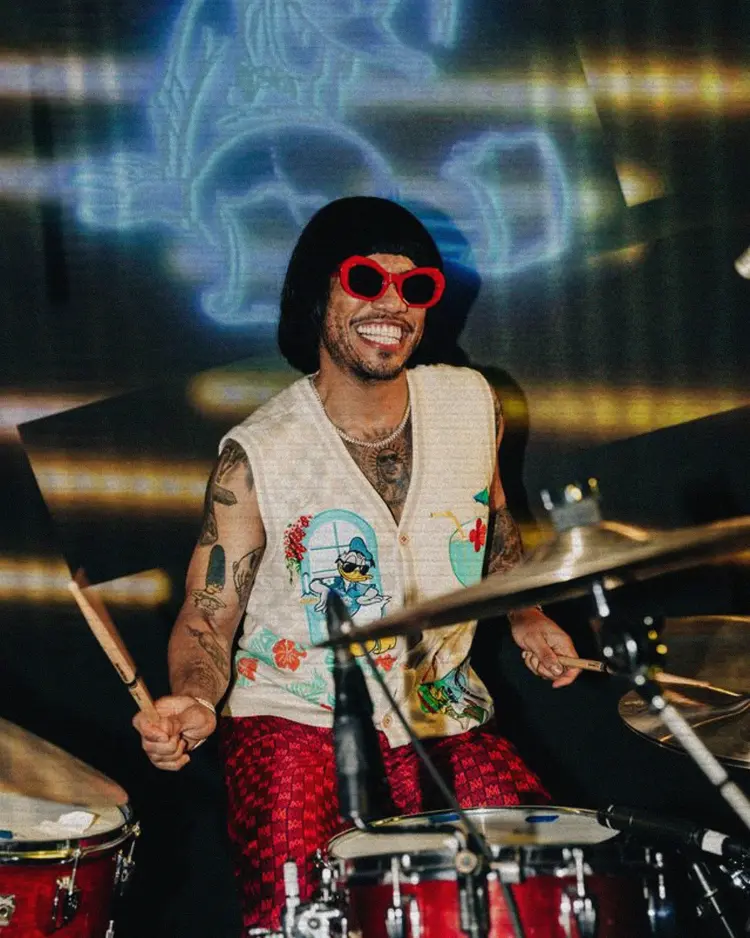 woman sitting in chair